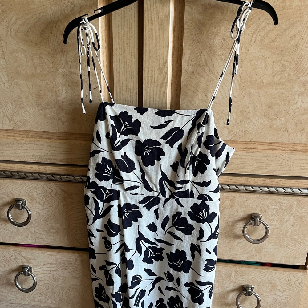 Old Navy Black and White Floral Mini Dress